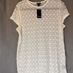 Torrid Women's White Lace Short Sleeve Top. NWT